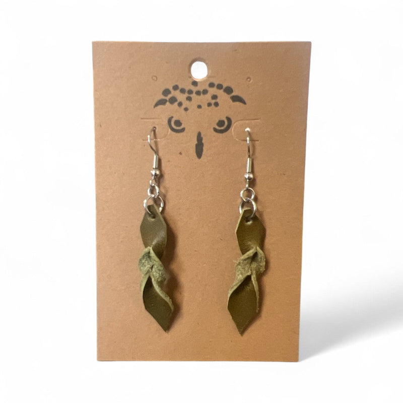 Load image into Gallery viewer, Twist Earrings
